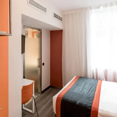 Catalonia Mikado Ξενοδοχείο 3*