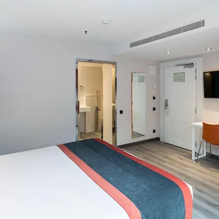 Catalonia Mikado Hotel 3*