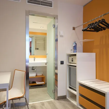 Hotel Catalonia Mikado