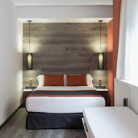 Hotel Catalonia Mikado