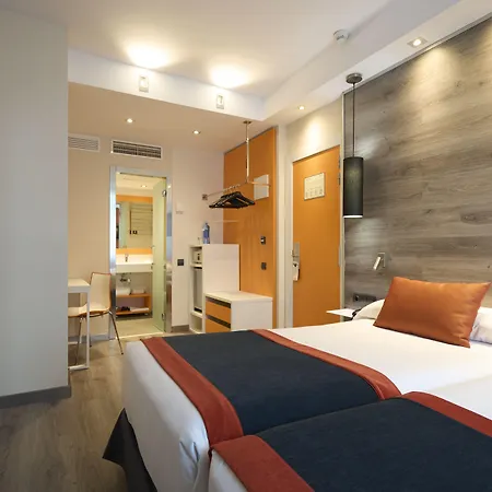 Catalonia Mikado Hotel 3*