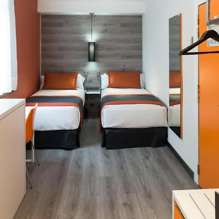 Otel Catalonia Mikado